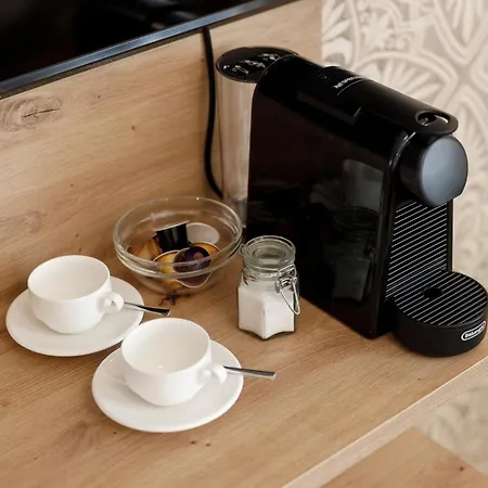 Electric & Apartamento